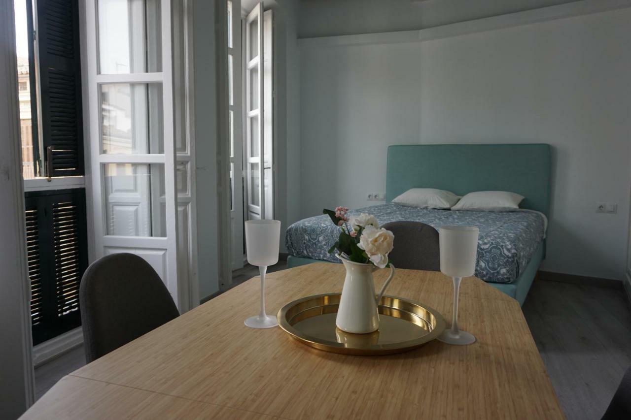 Apartamentos Mediterranea Centro Málaga Eksteriør bilde